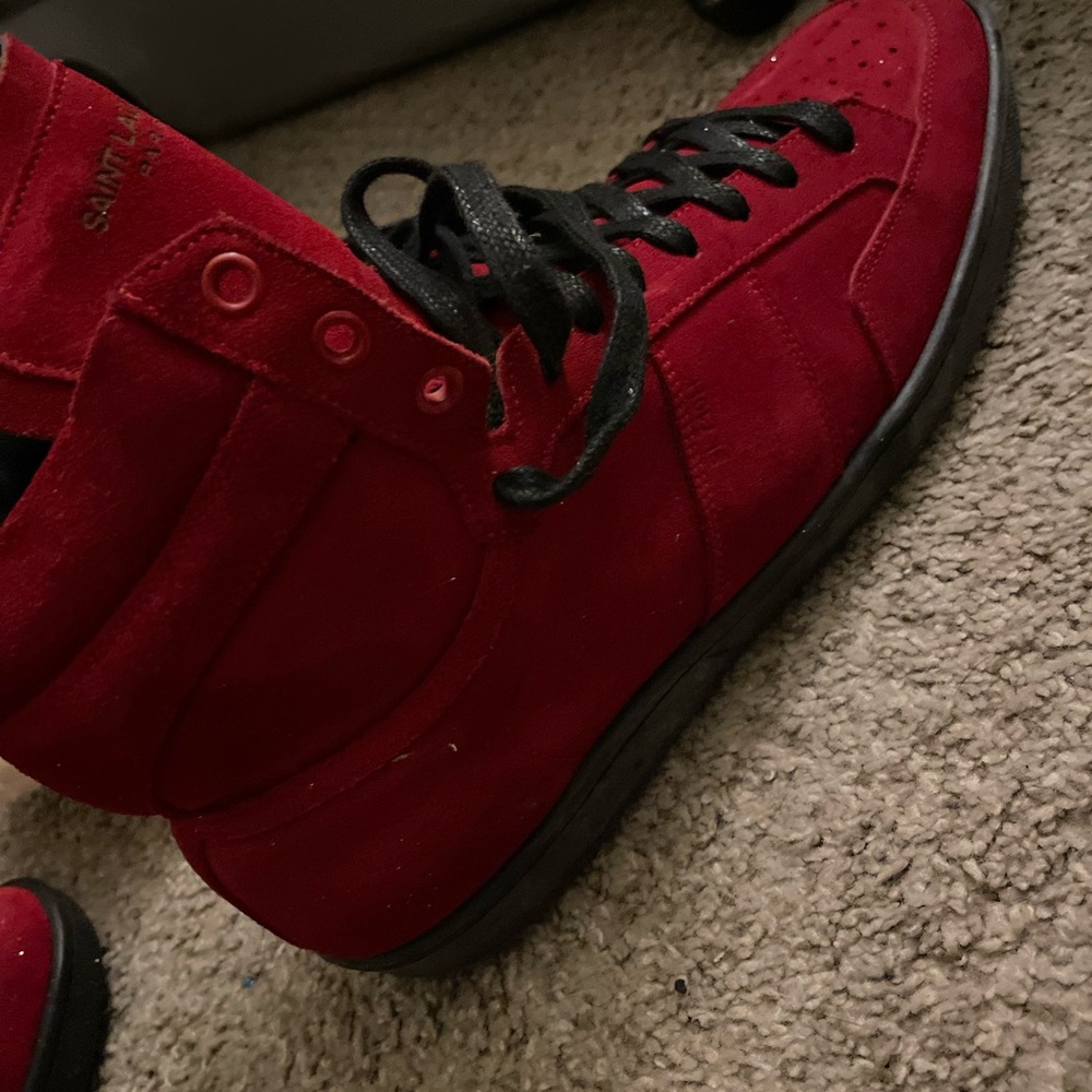 Saint Laurent